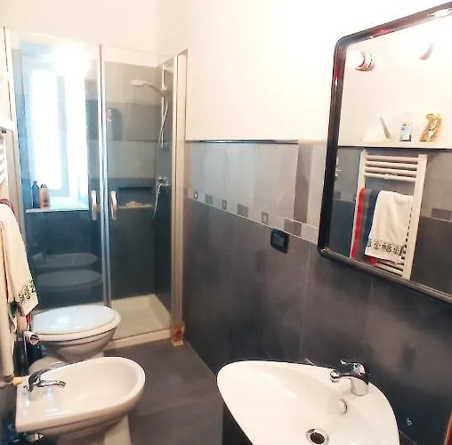 Tirona - Apartmán La Spezia