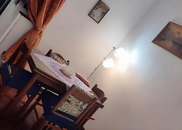 Apartmán Tirona - *